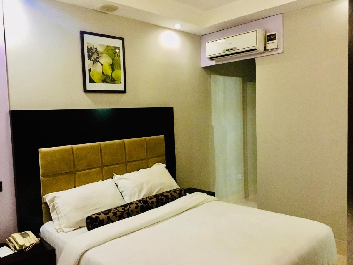 BW Starfire Hotel Ikeja Eksteriør bilde