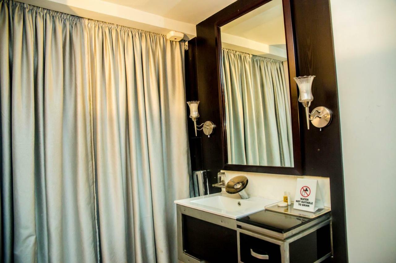 BW Starfire Hotel Ikeja Eksteriør bilde