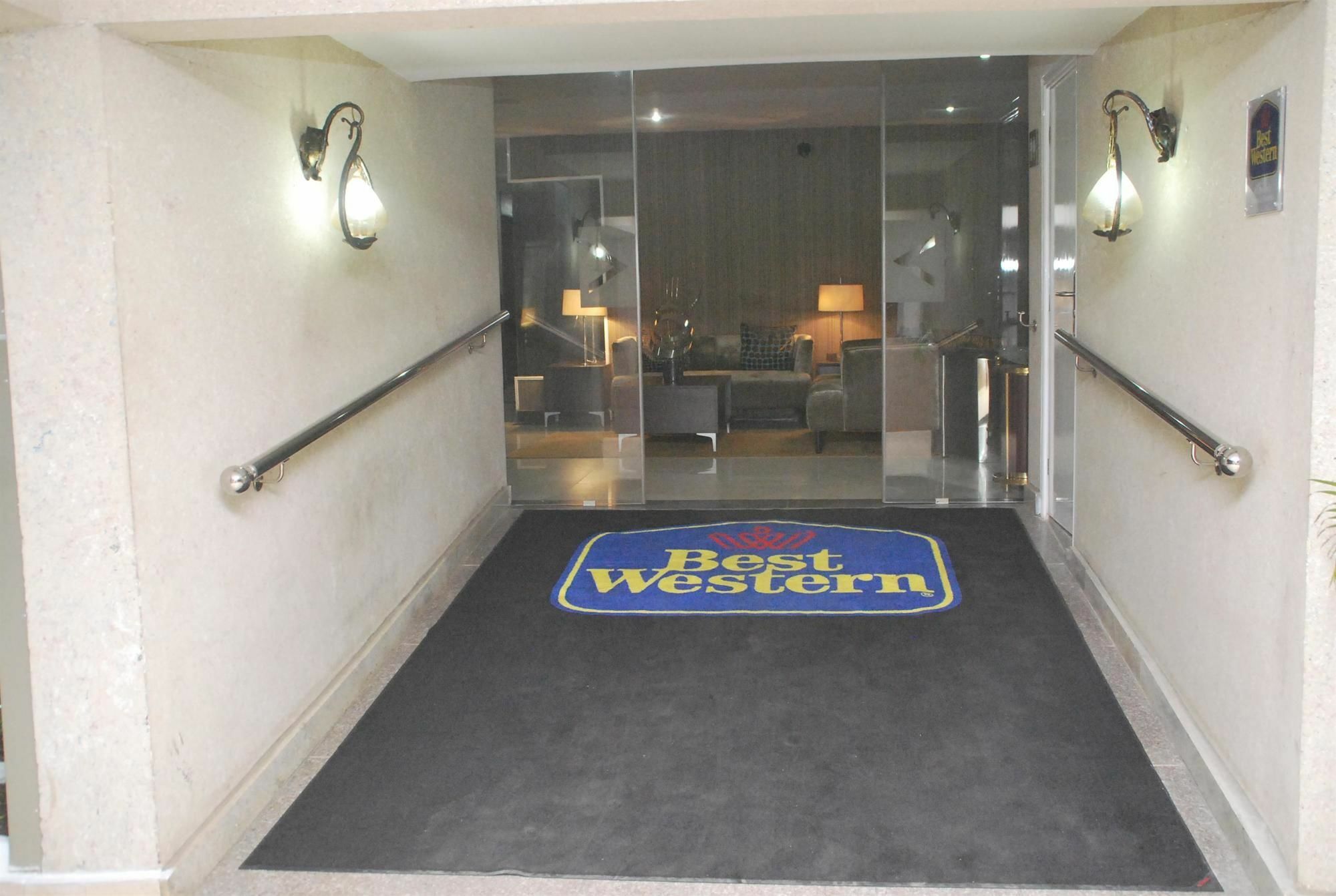 BW Starfire Hotel Ikeja Eksteriør bilde